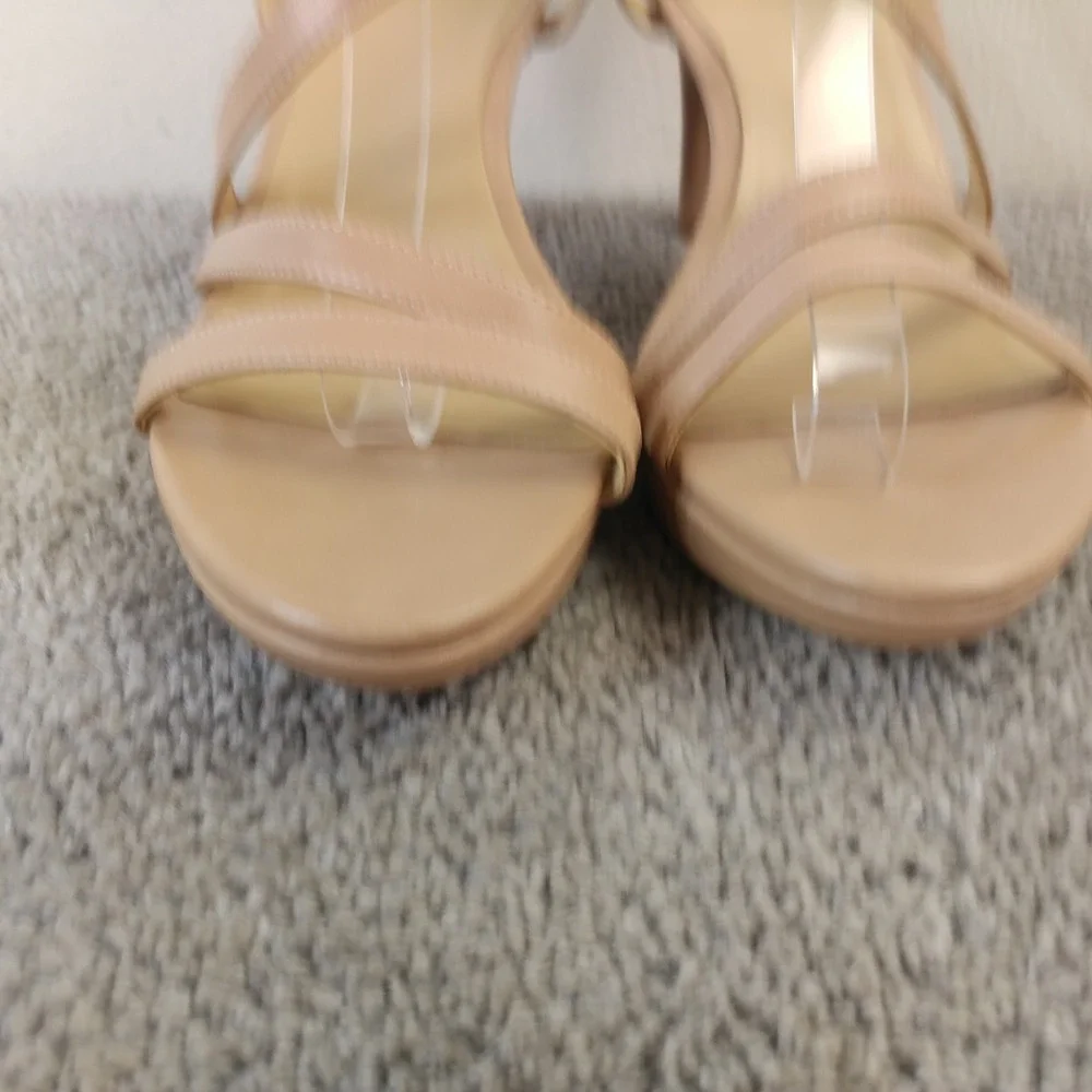 Naturalizer Brenta Womens 11 Beige Faux Leather Ankle Strap Heels Sandals